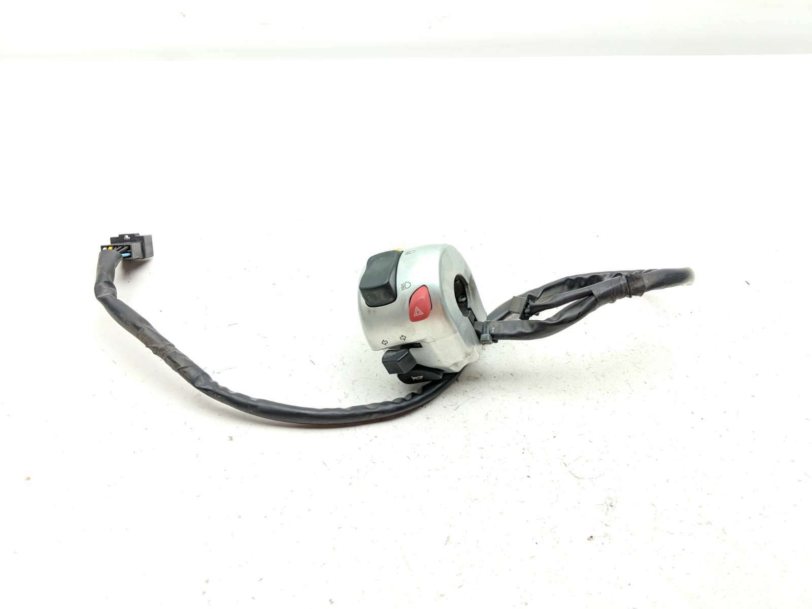 09 Suzuki Boulevard M90 Intruder VZ 1500 Left Handle Bar Control Switch