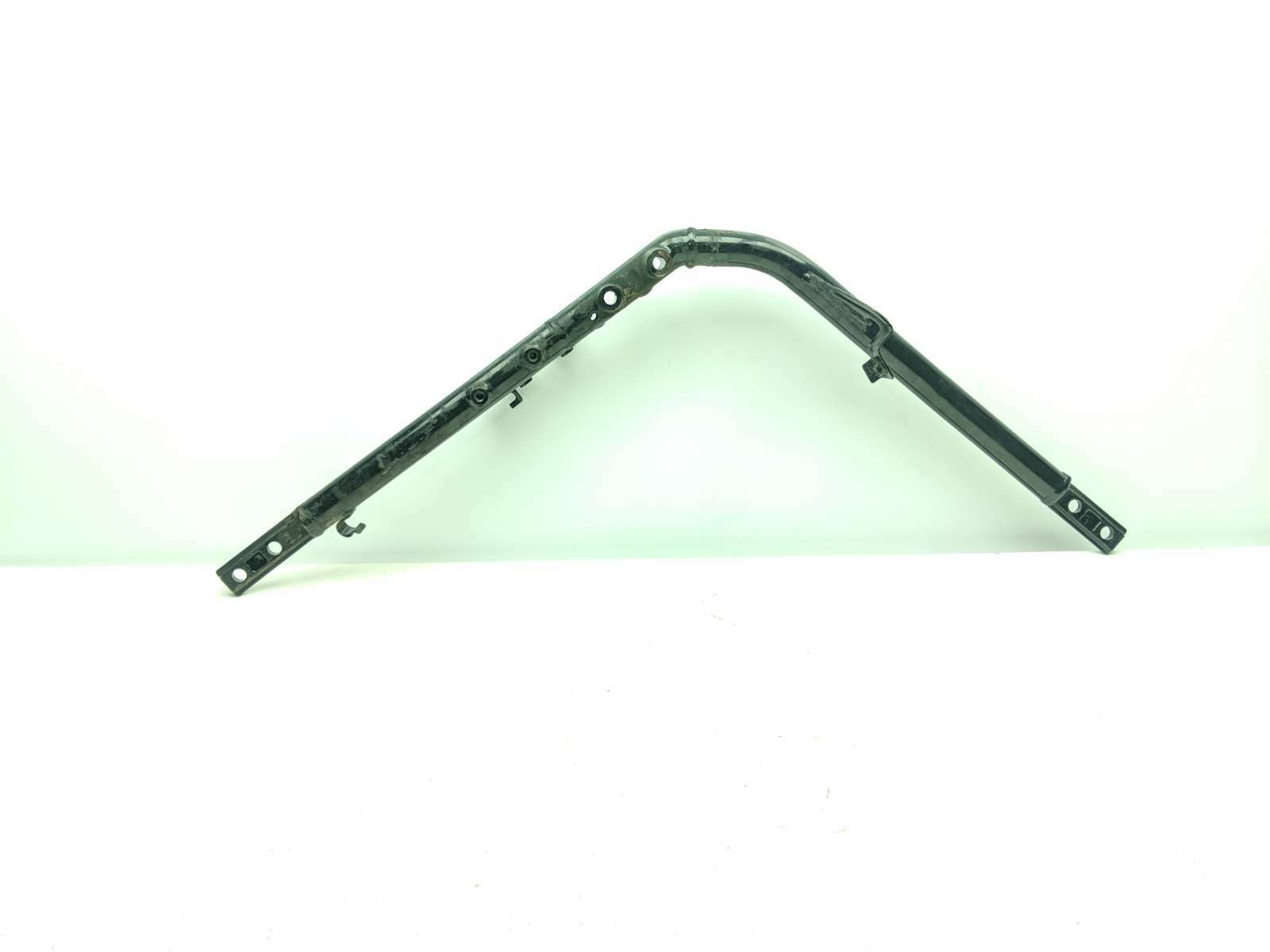 02 Yamaha V Star XVS 1100 Classic Engine Motor Mount Bracket