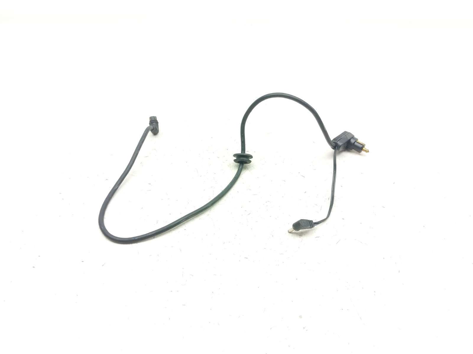08 Victory Vision Accessory Radio Cable Line