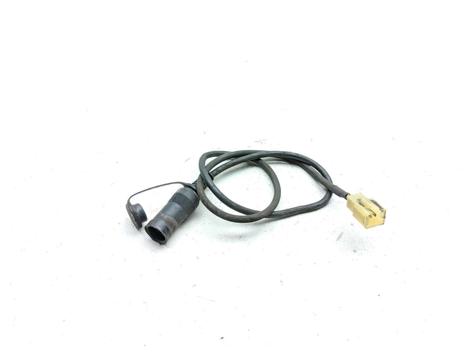 03 Honda Goldwing GL 1800 Audio  Radio Headset Plug