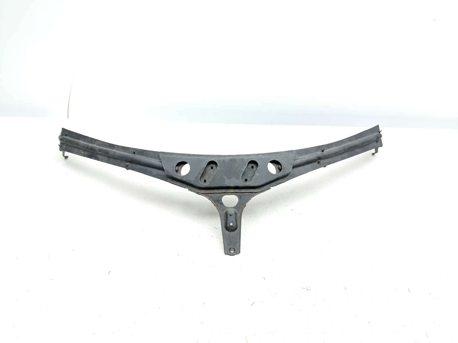 03 Honda Goldwing GL 1800 Wind Screen Mount Bracket