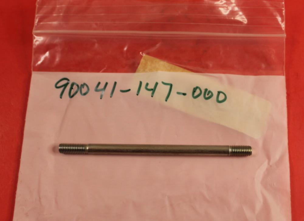 NOS Honda 1977 NC50 Express Cylinder Stud Bolt 90041-147-000 QTY 2