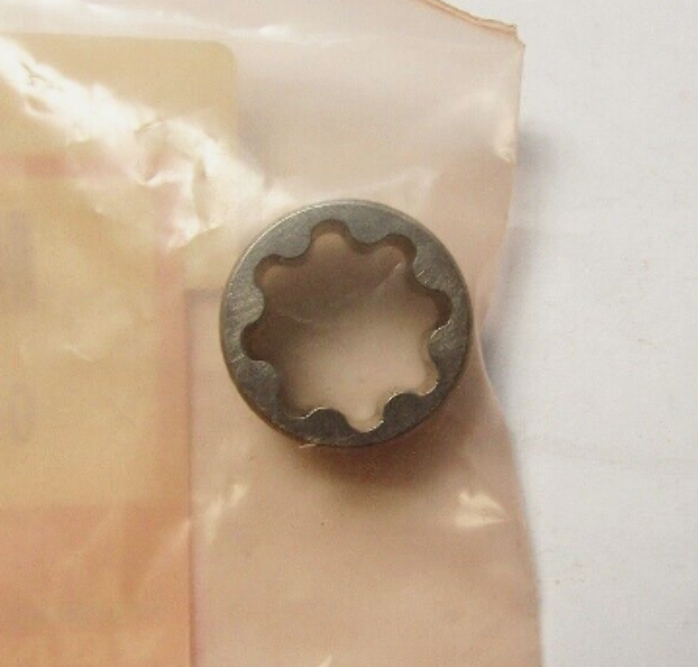 HONDA CM185 NEW OEM OIL PUMP ROTOR 15332-399-000 CM 185 TLR200 XR200 NX125 lm