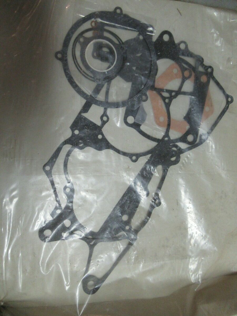 NOS Honda 1981 - 1984 ATC250R GASKET KIT A INCOMPLETE 061A0-964-000
