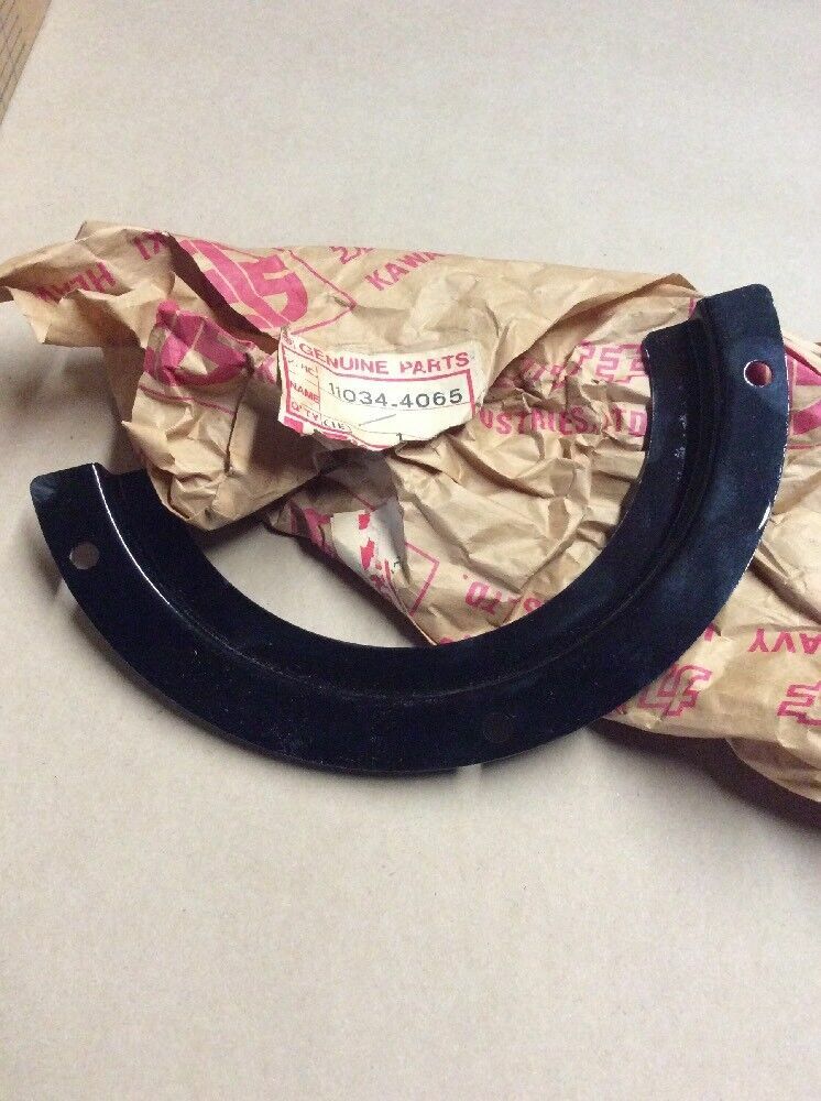 KAWASAKI KLT200 KLT250 DUCKSTER FRONT CHAIN CASE BRACKET OEM NOS 11034-4065