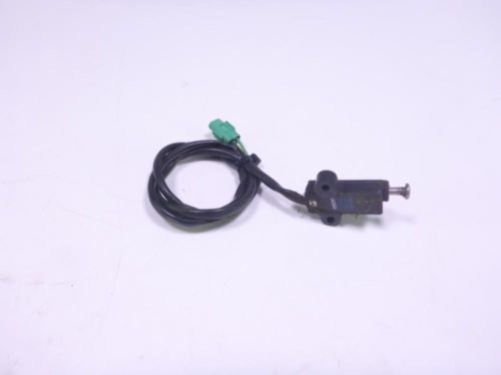 09 Suzuki GS 500 Kick Side Stand Safety Switch OMRON 14X8D4