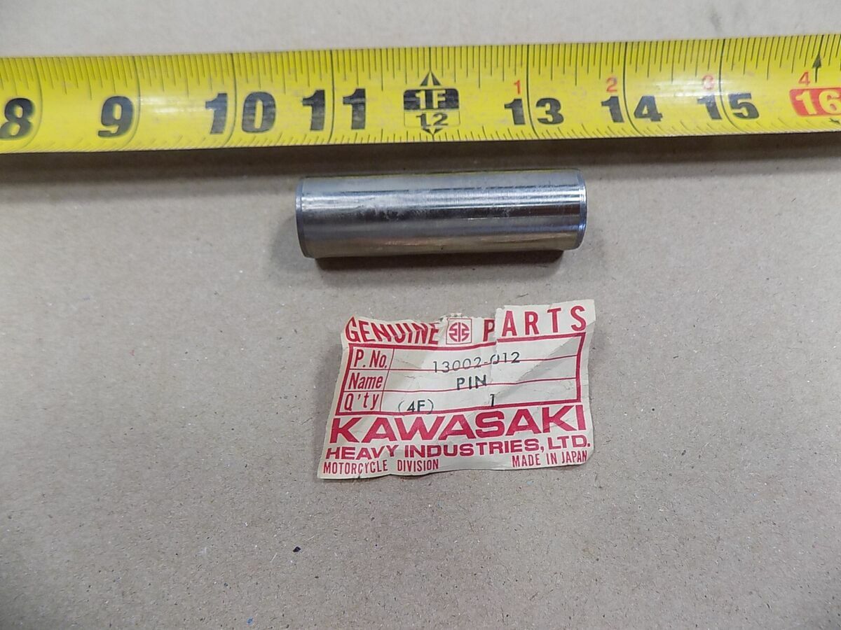 NOS OEM Kawasaki 1970-1971 F5 Big Horn 1972-1975 F9 Piston Pin 13002-016