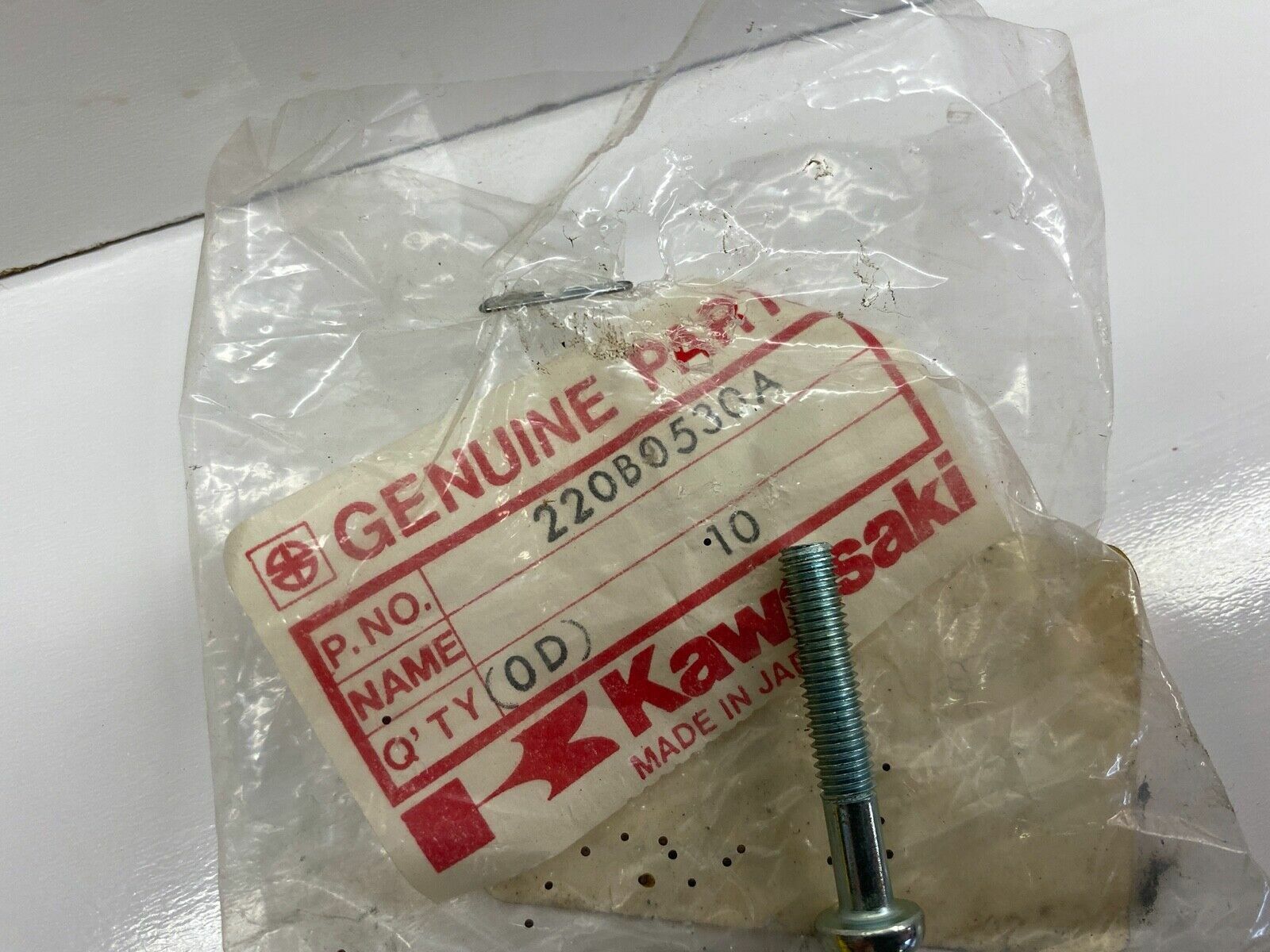 NOS OEM Kawasaki Z1 900 KZ Handlebar Switch Screw Panhead 220B0530A OEM