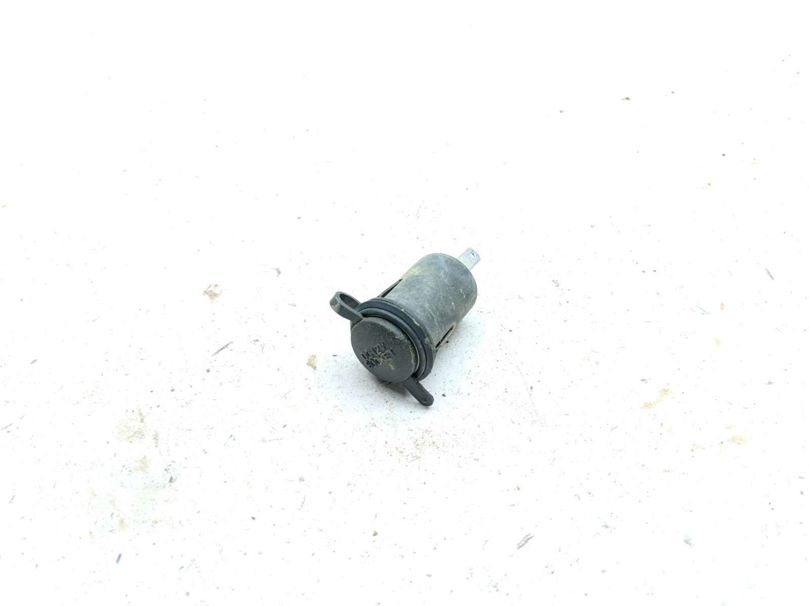 16 Polaris RZR S 900 Socket Power Outlet