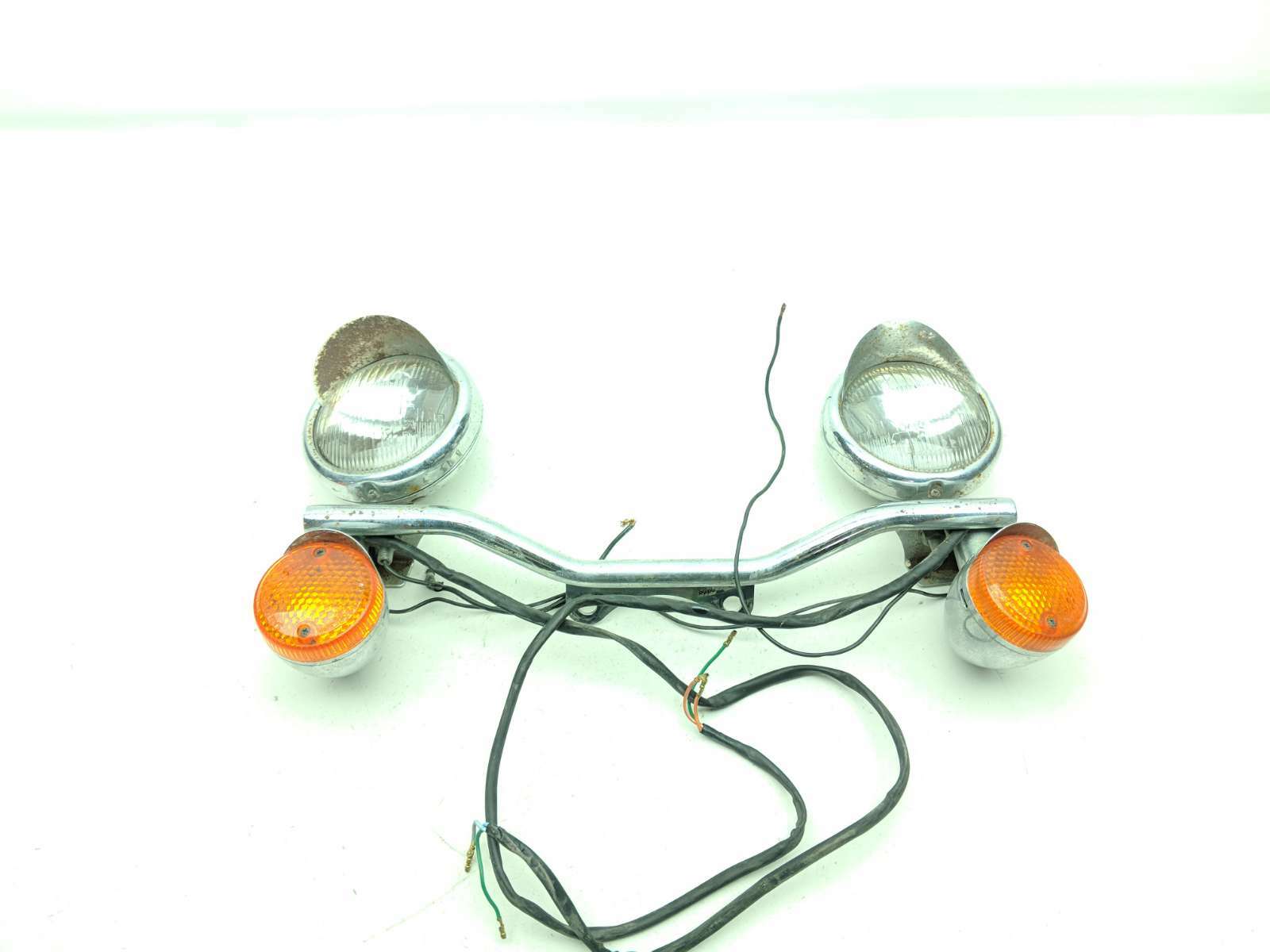 98 Honda Shadow Spirit VT1100C Front Fog Light Bar W/ Indicators