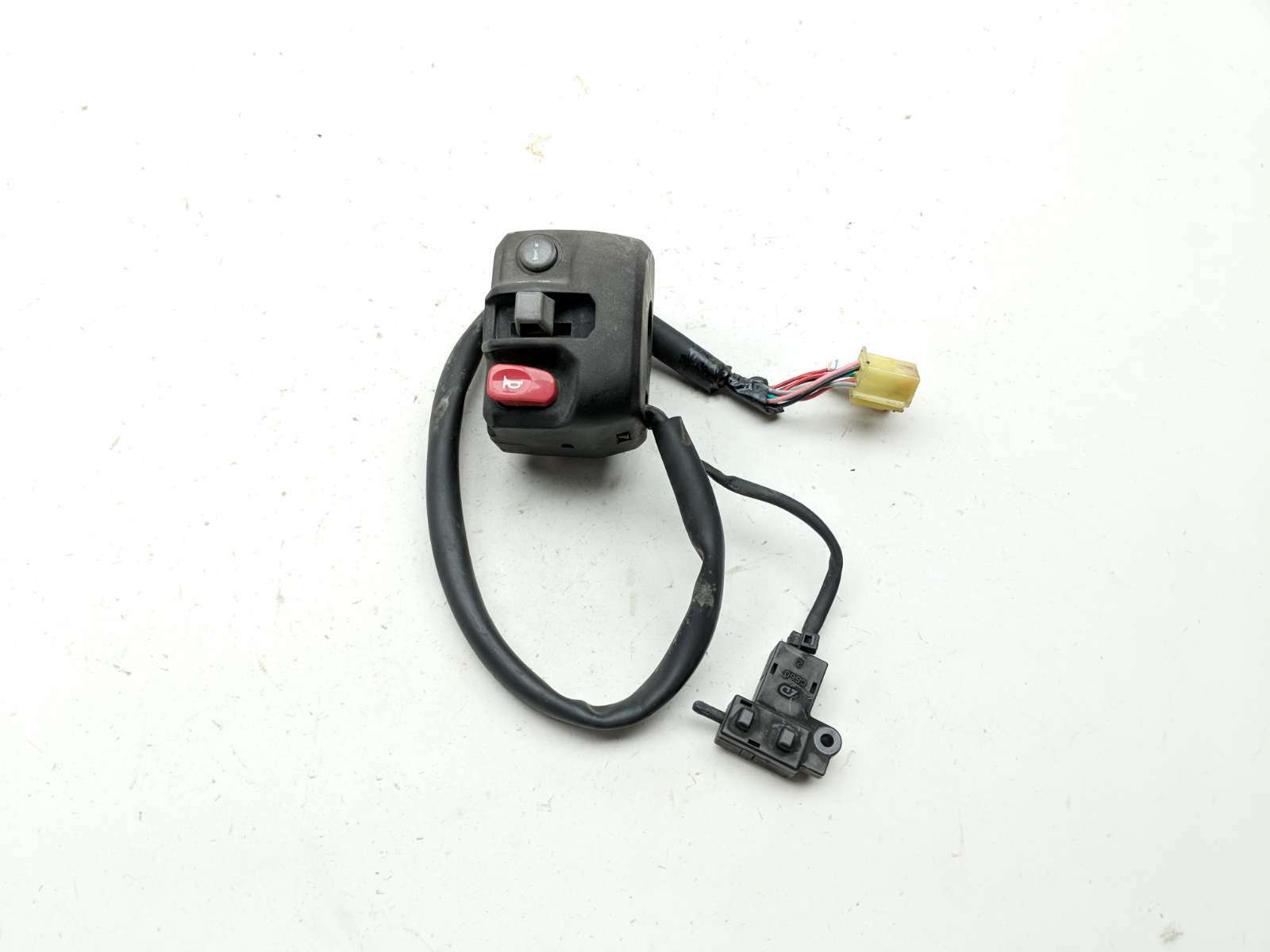 18 Triumph Street Cup Left Handle Bar Control Switch - Sun Coast