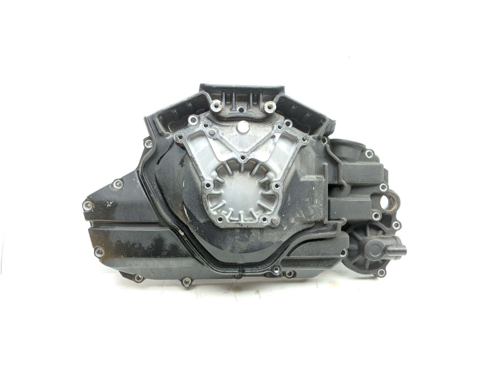 11 Kawasaki VN1700A Voyager 1700 Engine Motor Left Side Engine Generator Cover