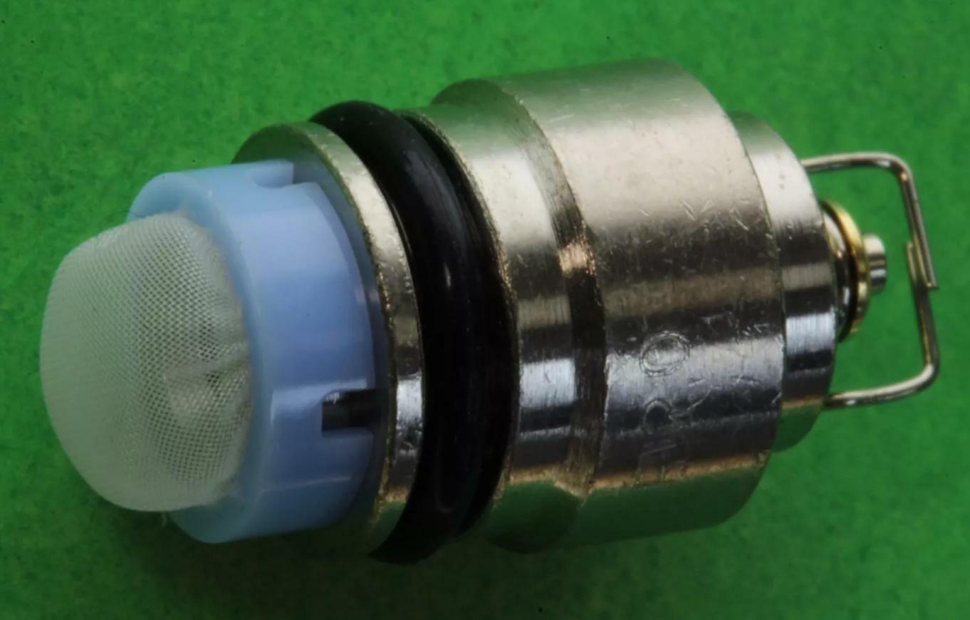 Yamaha NEEDLE VALVE SET 5YT-14107-20-00 OEM NEW