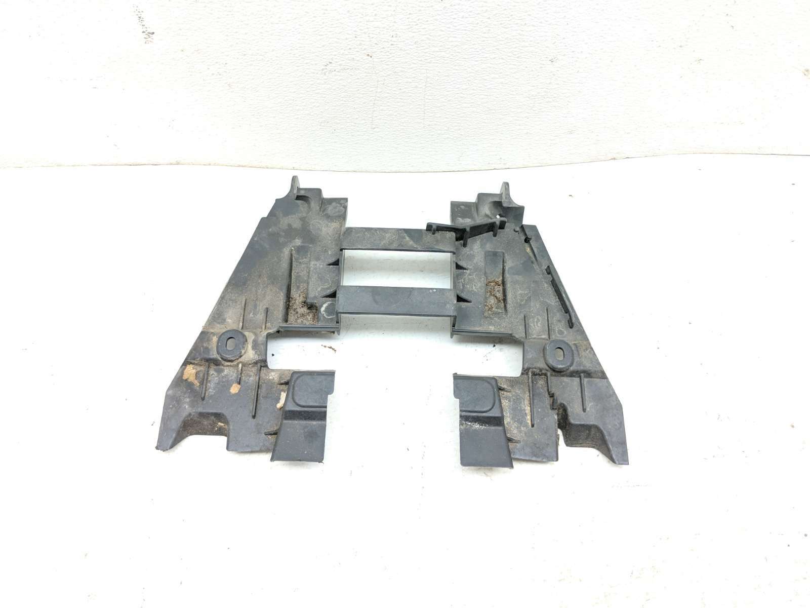 12 Can Am Spyder RT-S SE5 Right Side Acoustic Support 707800351