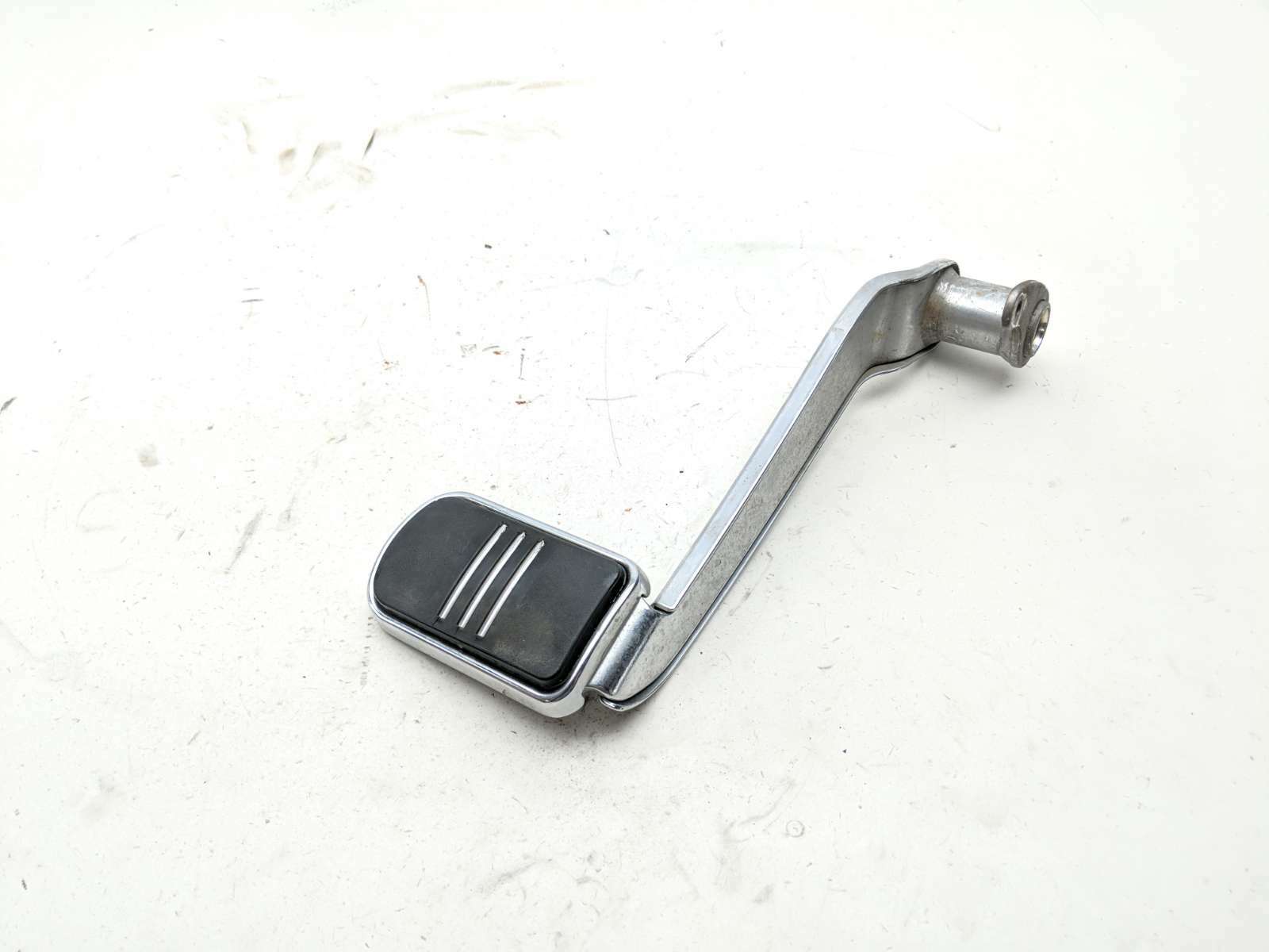 06 Harley Davidson FLHXI Street Glide Brake Pedal Lever