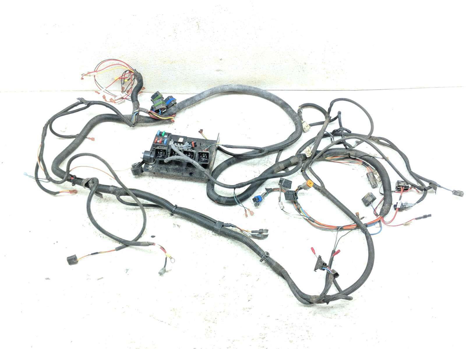 え 16 Textron E-Z-GO Cushman Hauler 4x4 Main Wire Wiring Harness Loom