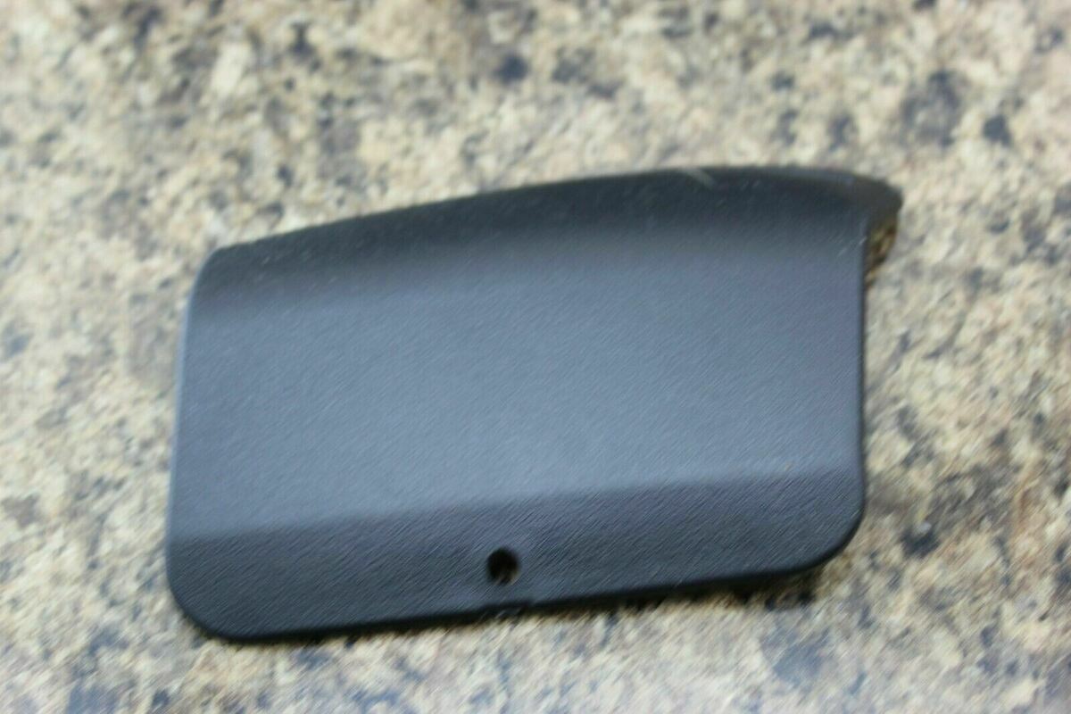 NEW 02-07 Polaris RMK Classic Upper Left LH Hood Closure Cover P/N 5434223-070