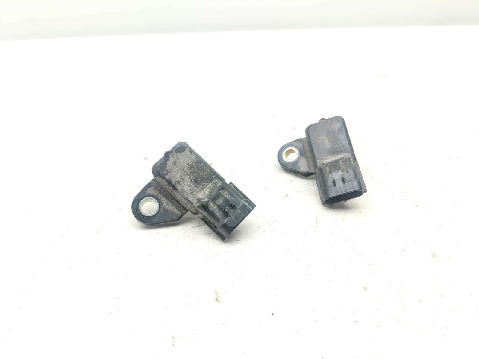 04 Suzuki Marauder VZ1600 MAP Air Position Sensors 21176-1118