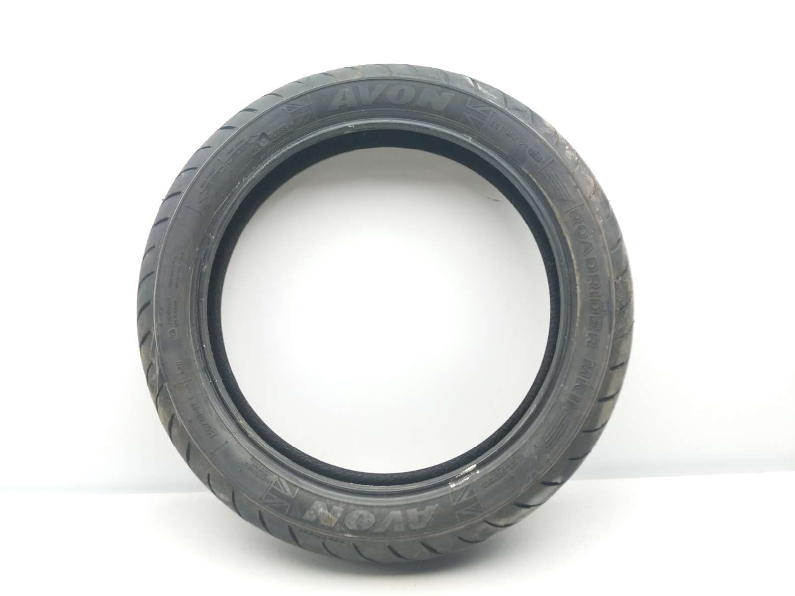 04 Suzuki Marauder VZ1600 Front Wheel Tire Avon Roadrider MKII 130/70-17 62H
