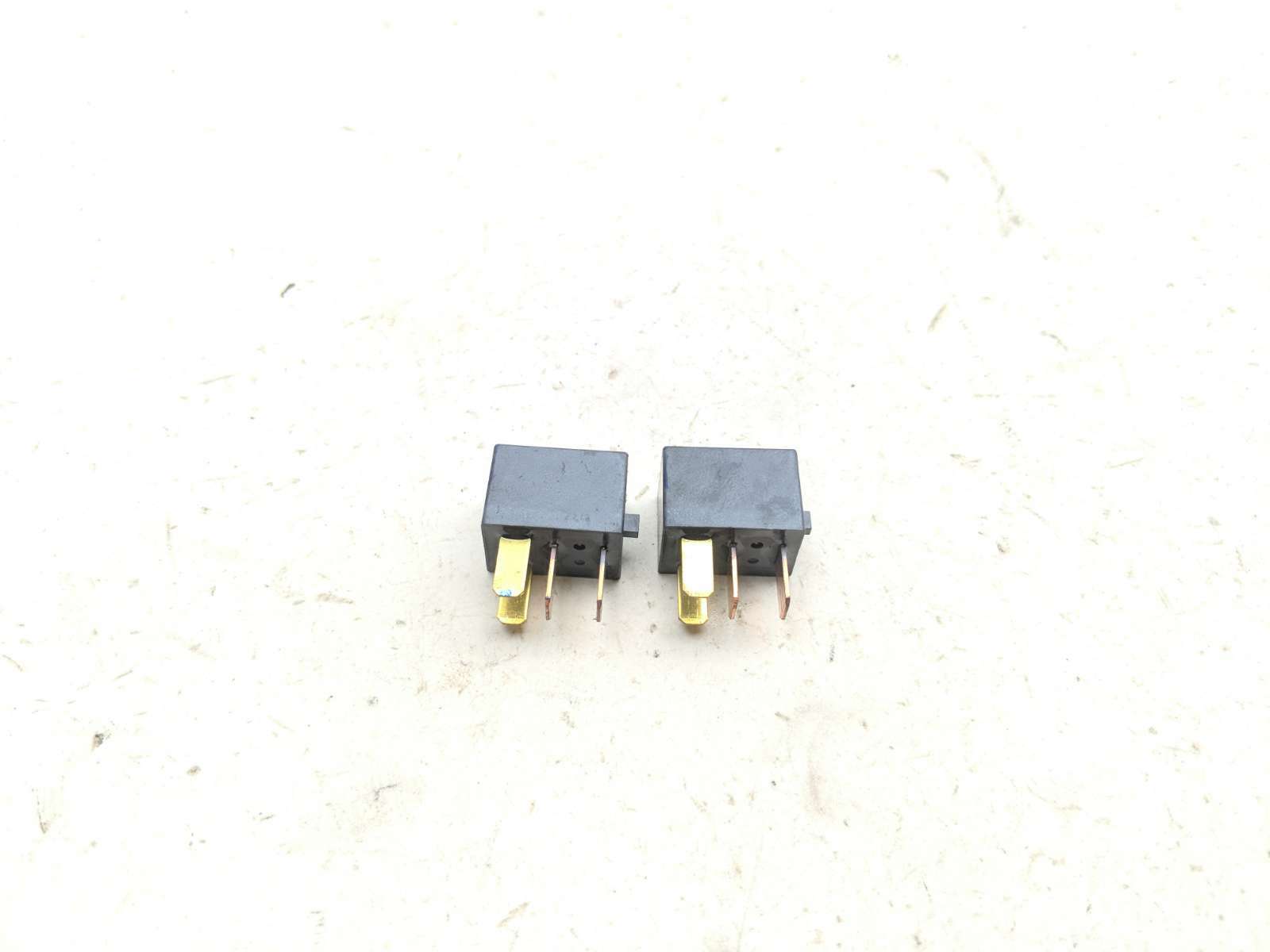 22 Honda CBR 300 CBR300R Relays