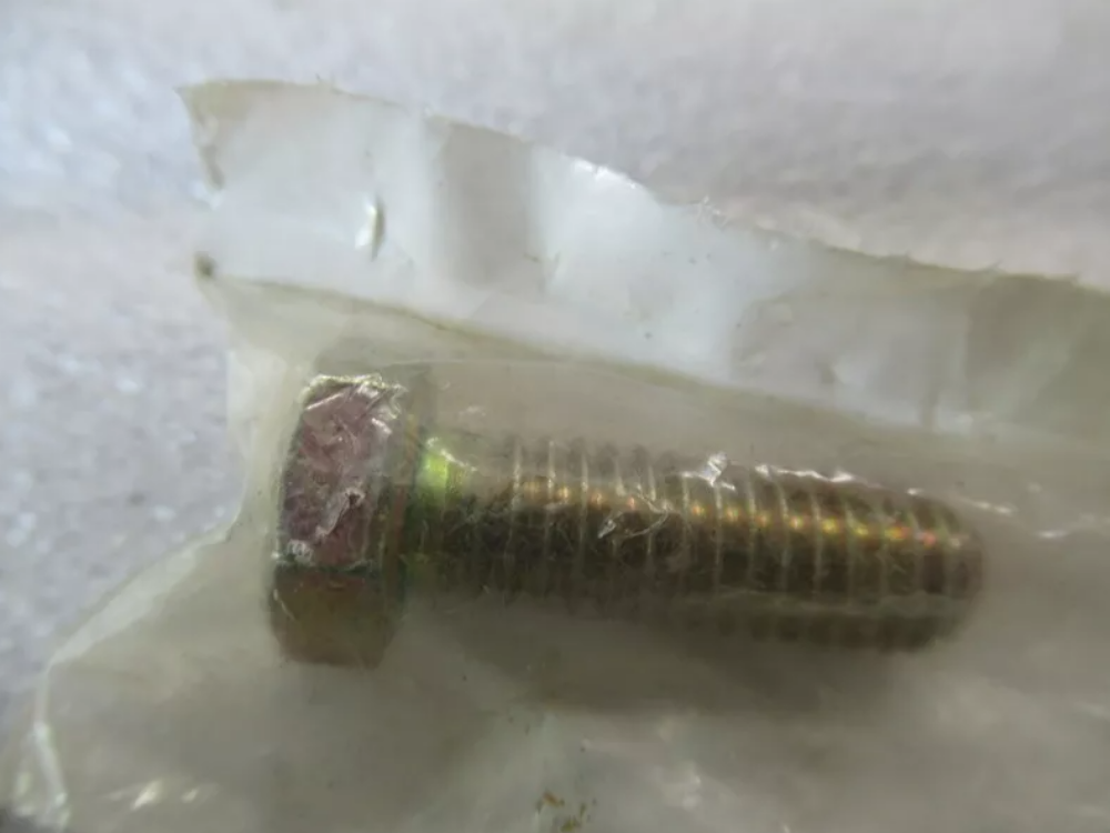 C49 Genuine Polaris 7515317 Bolt OEM New Factory QTY 2