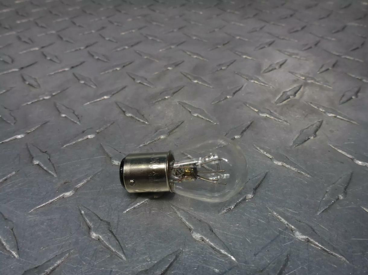 NOS Yamaha 1A2-84714-41 Tail Light Turn Signal Bulb 21/5w 21w 5w