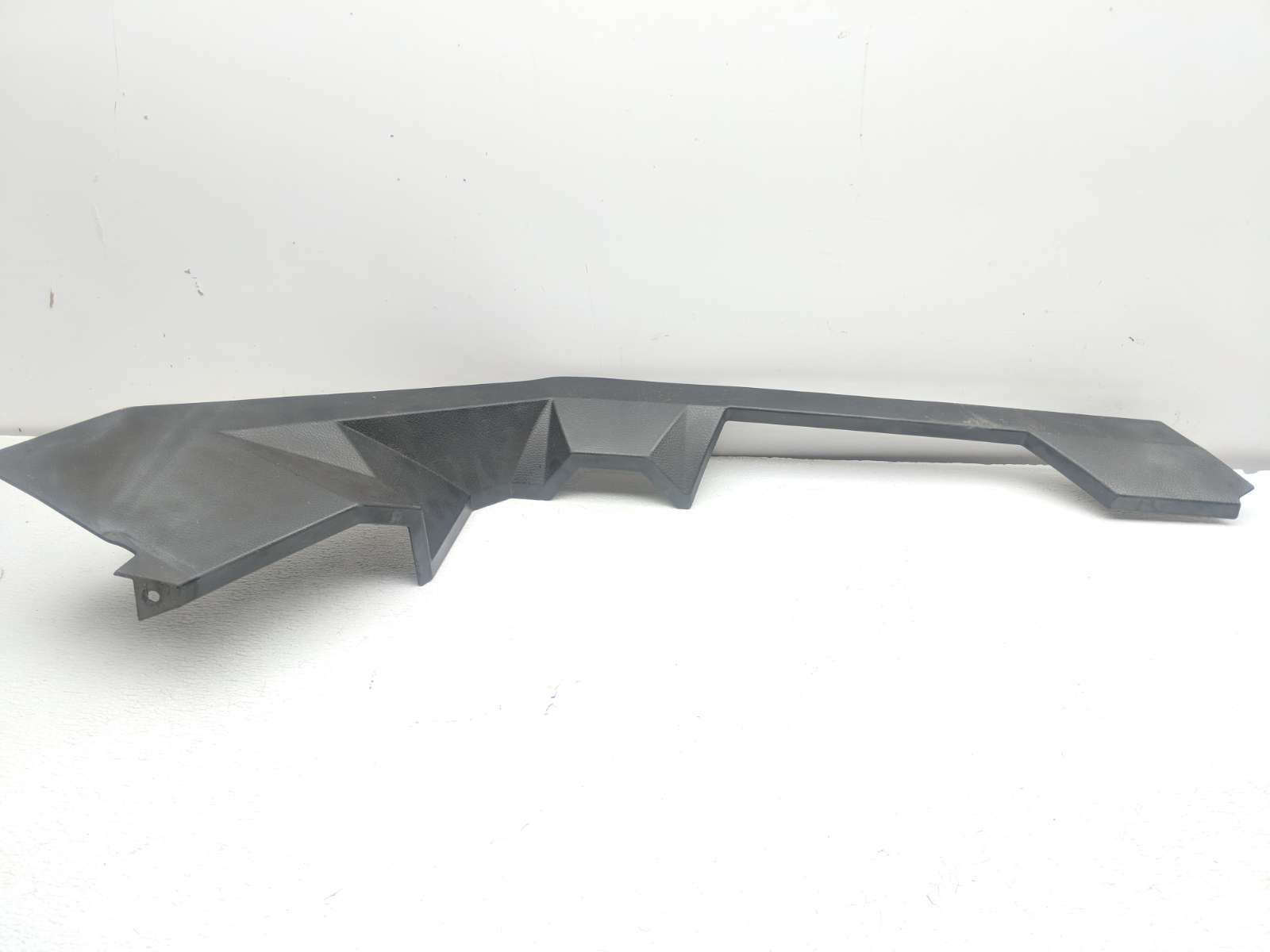 17 Polaris Slingshot SL Right Fender Rocker Cover Plastic Panel 5453305