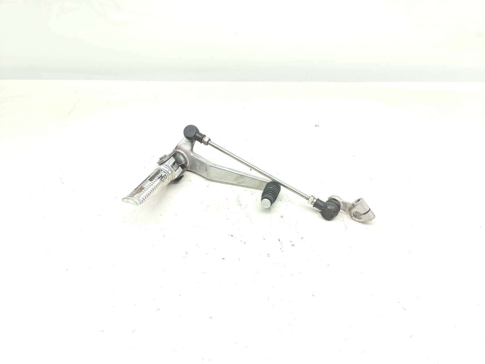 01 Suzuki TL1000 R Front Driver Peg Rearset w/ Linkage And Shift Pedal