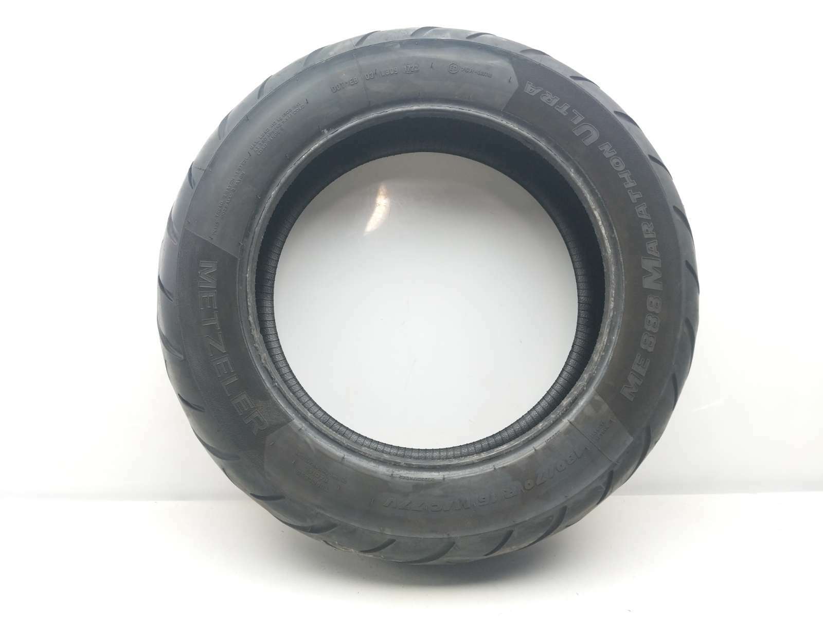 03 Honda VTX 1800 R Front Wheel Tire Metzeler ME888 Marathon Ultra 180/70-16
