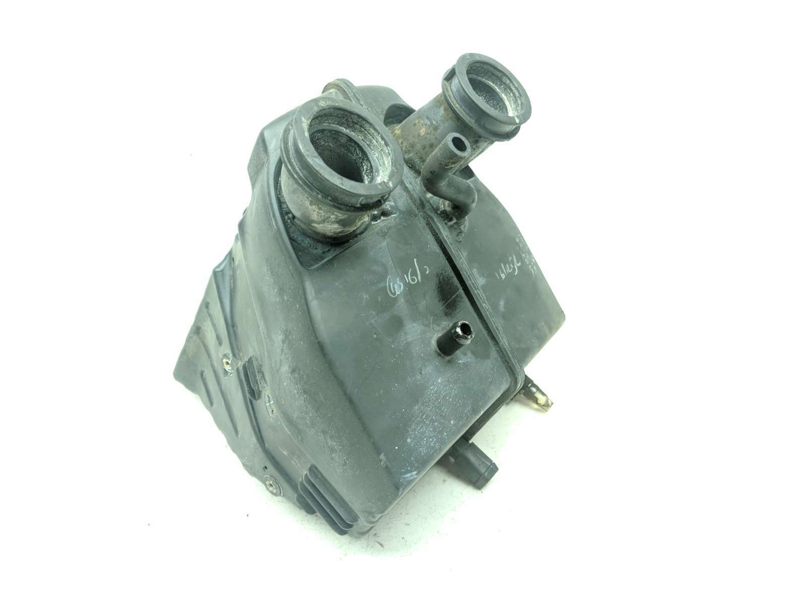19 Royal Enfield INT 650 Intake Air Box Filter Cleaner