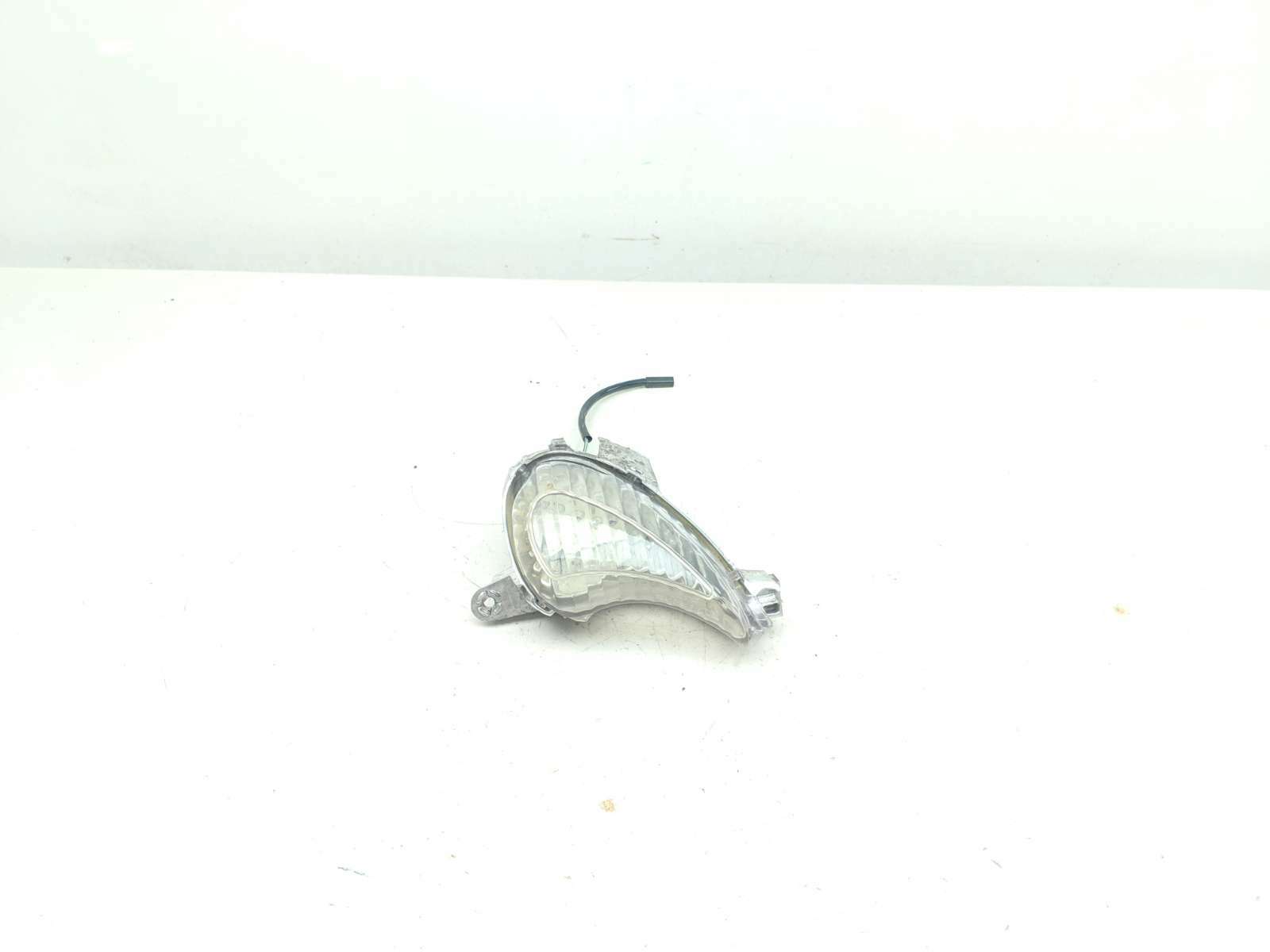 08 18 Suzuki GSX1300R Hayabusa Gen2 Front Left Turn Signal Indicator Light