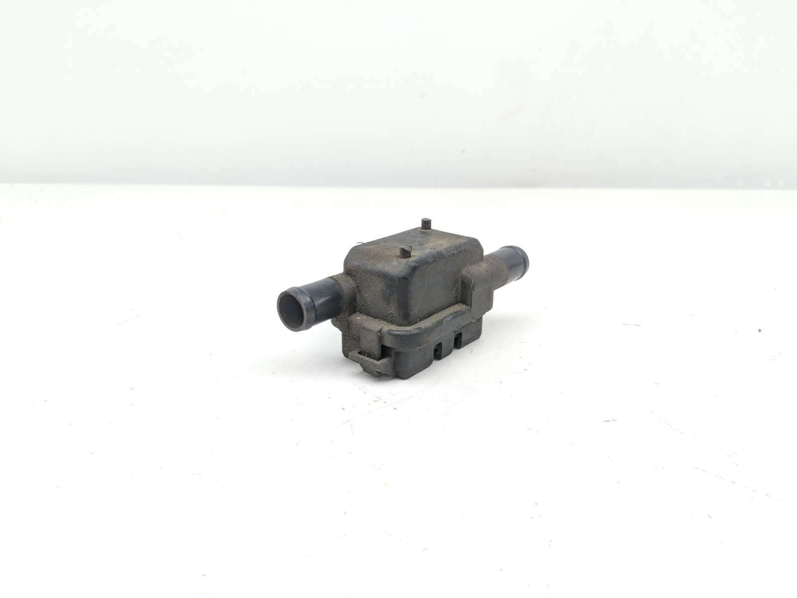 04 Honda Shadow Sabre VT1100 C2 EVAP Emissions Can Canister Vacuum Pump INV