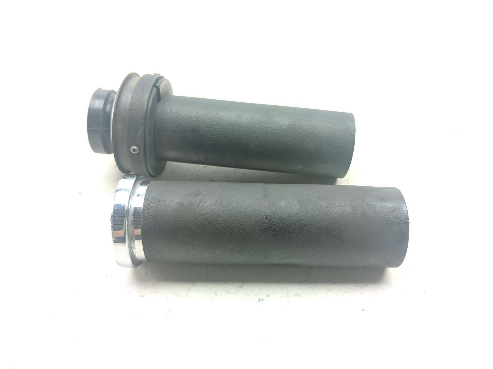 06 Yamaha Road Star XV1700 Throttle Tube Grips