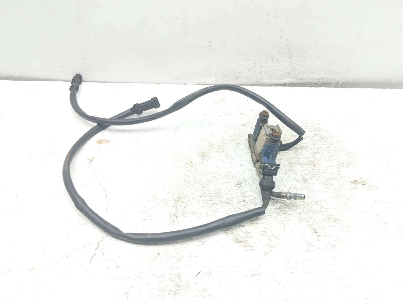 08 Polaris Ranger 700 Fuel Injection Injector Rail Fuel Injectors
