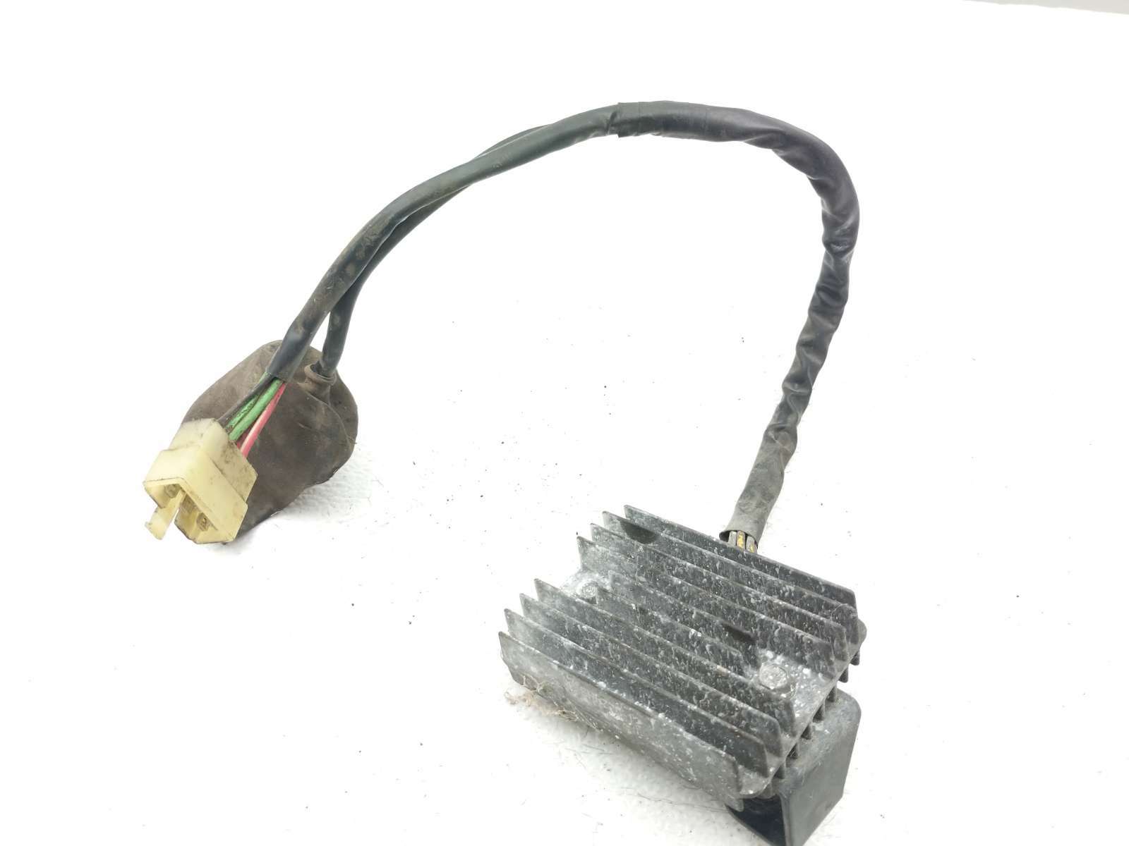 06 Honda VTX1800 C2 Voltage Regulator Rectifier