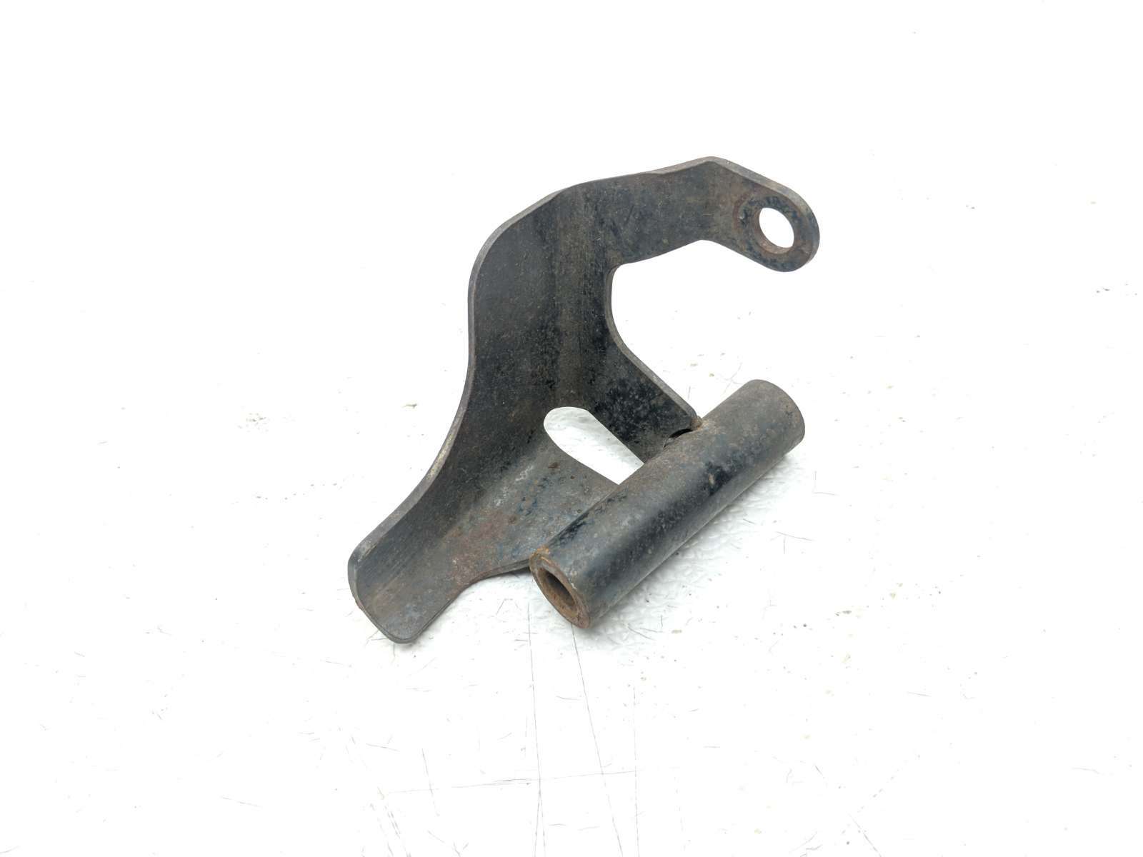 06 Honda VTX1800 C2 Front Brake Line Hose Mount Bracket Cover