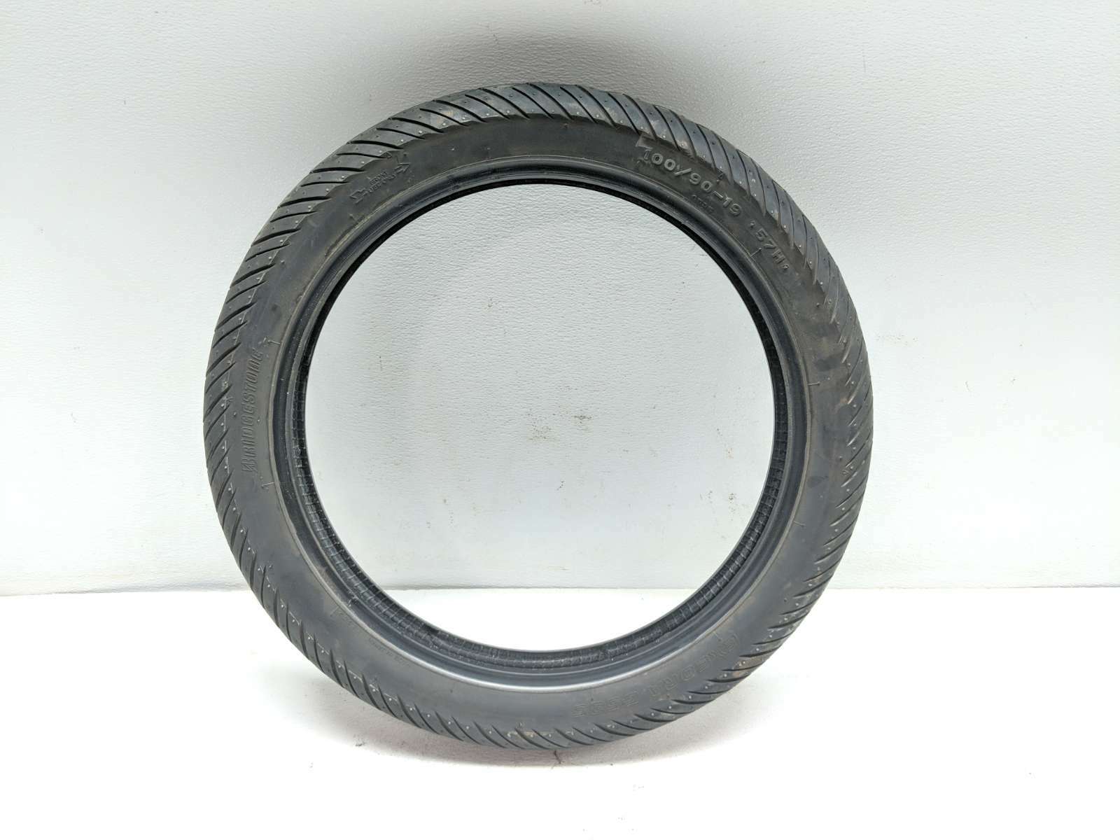 93 Yamaha Virago XV 750 Front Tire Bridgestone 100/90 -19