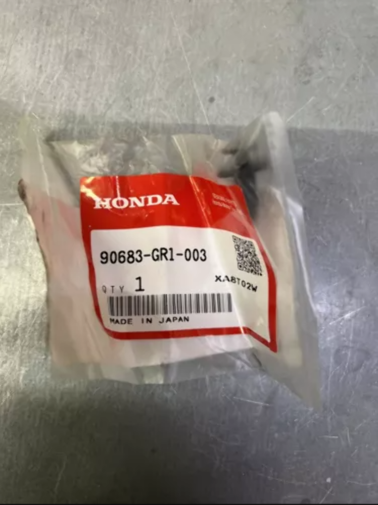 Honda OEM Part 90683-GR1-003 CLIP, BODY COVER QTY2