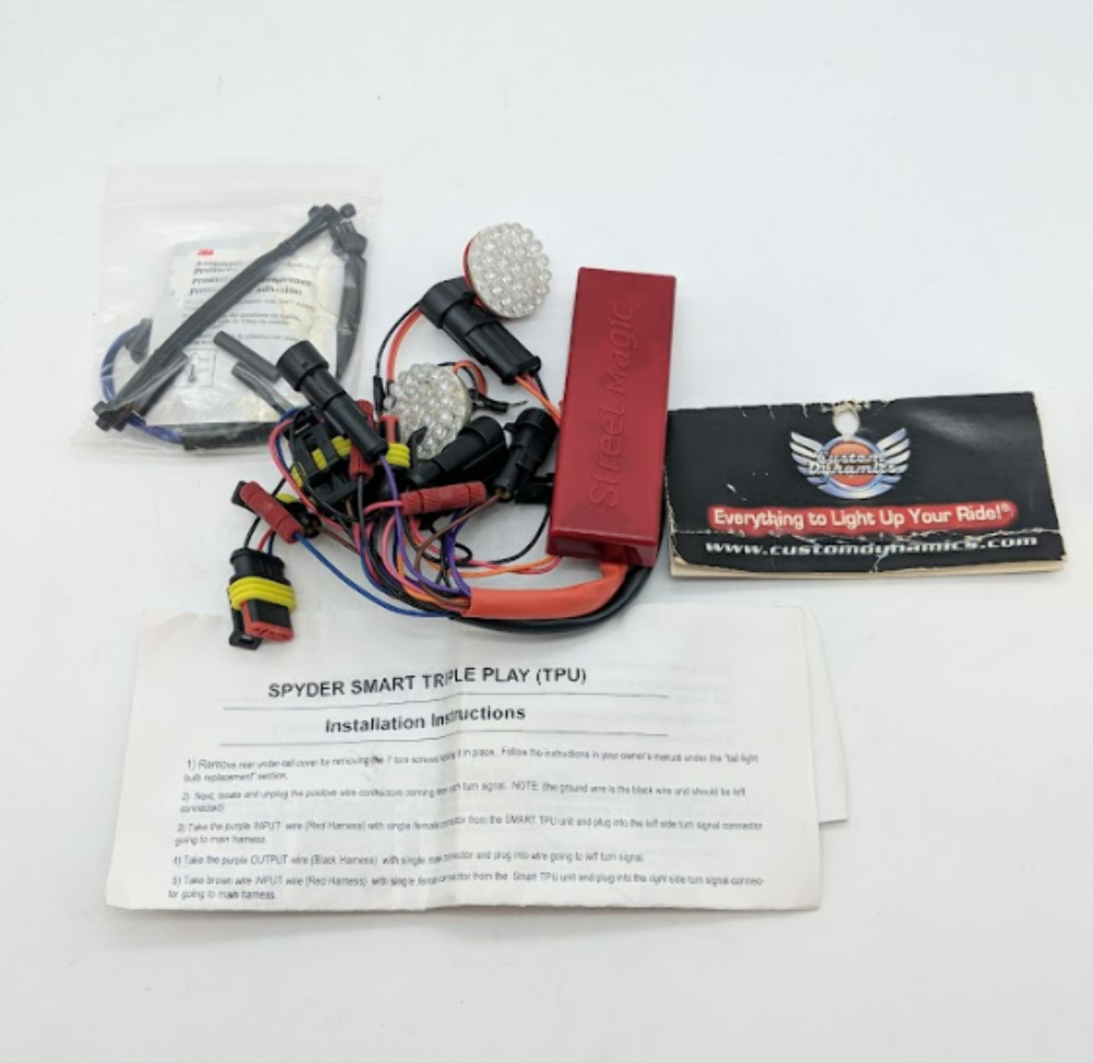 CUSTOM DYNAMICS SMART TRIPLE PLAY KIT CAN-AM SPYDER SPY-SMART-TPU