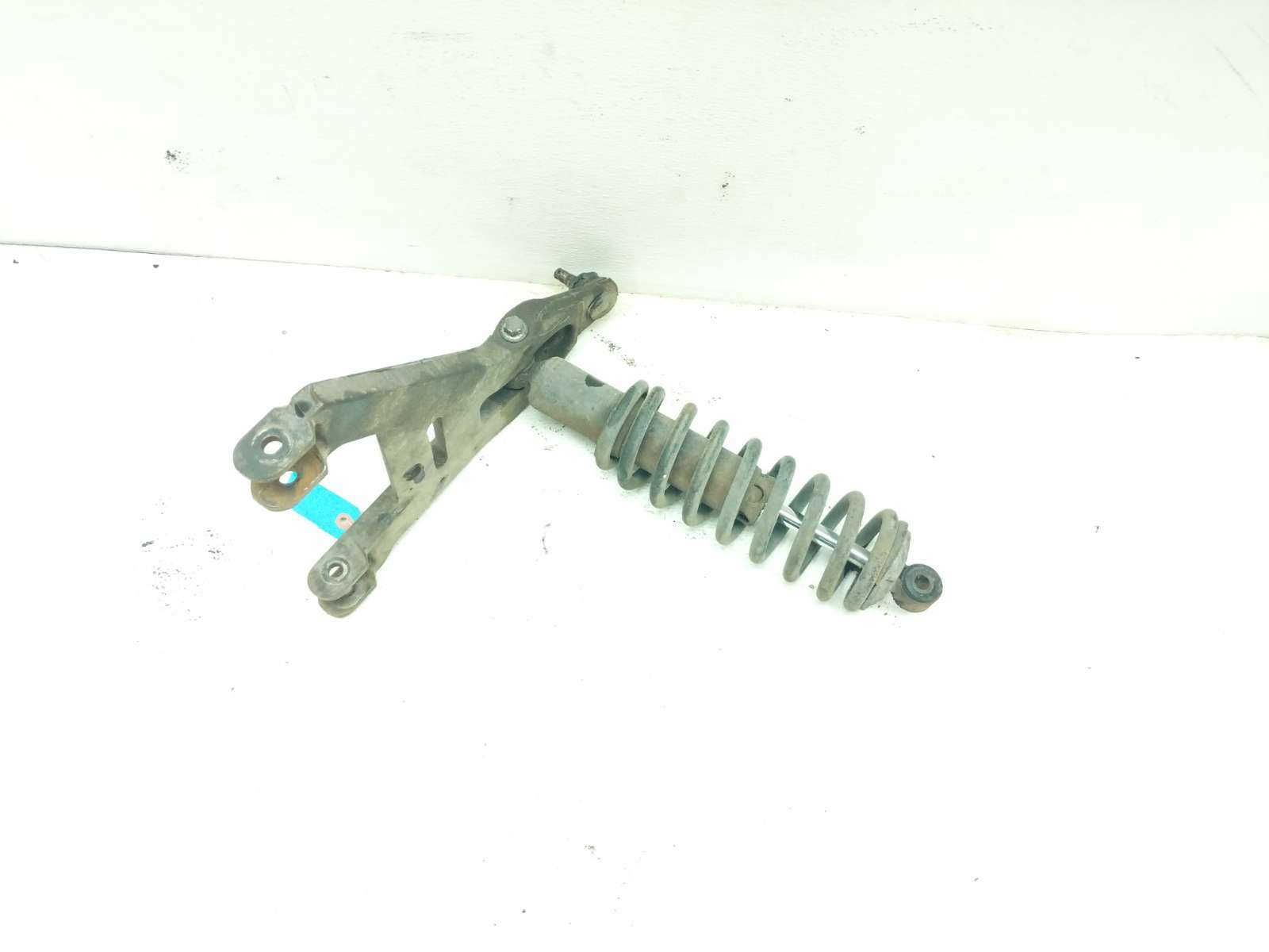 09 Club Car Carryall 295 Front Right Suspension Shock Upper Control A Arm