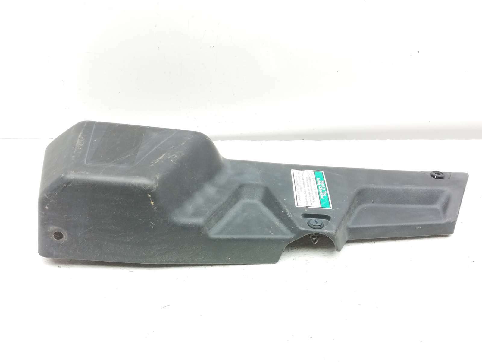 19 Yamaha Viking 700 4 Front Right Seat Belt Cover 2PG-K813F