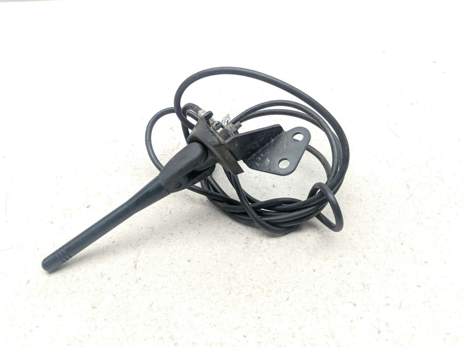 11 Kawasaki Vulcan 1700 Vaquero Antenna Assembly w/ Cable Wire