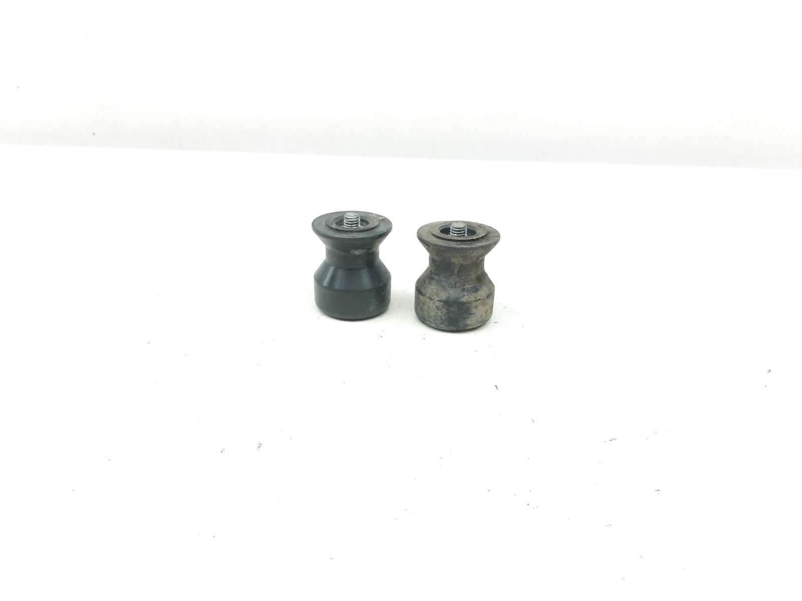12 Suzuki GSXR 1000 Rear Swing Arm Spools Set