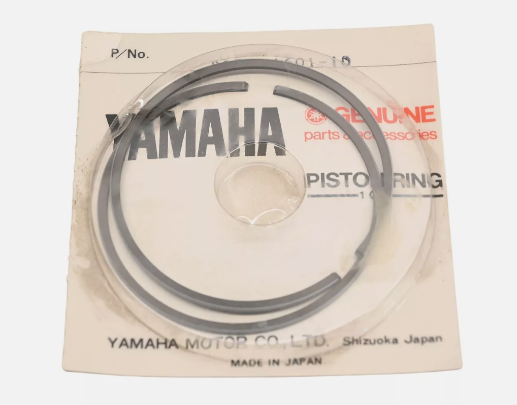 NOS 1983 GENUINE YAMAHA YT175 .25 O/S PISTON RINGS 20E-11601-10