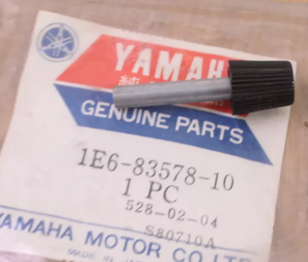 YAMAHA NEW OEM TRIP METER RESET KNOB 1E6-83578-10