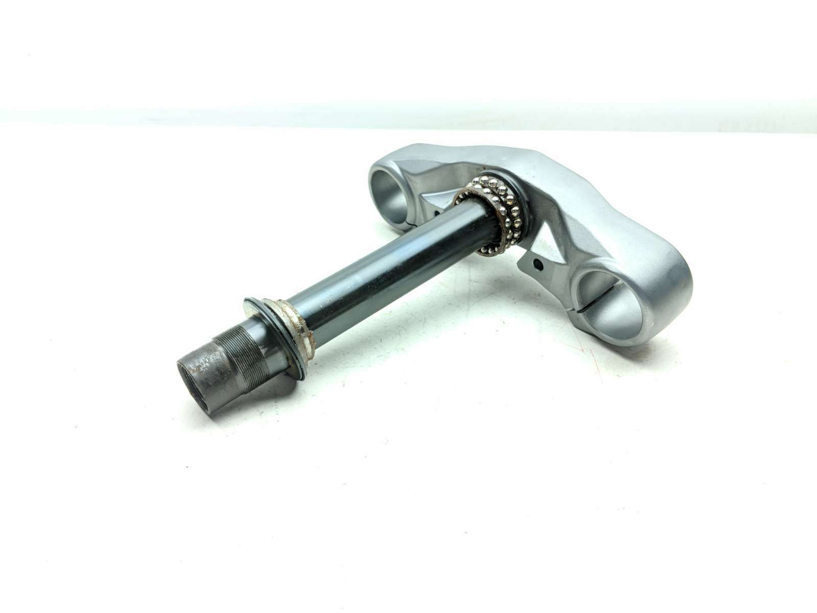 07 Moto Guzzi Breva 1100 Bottom Lower Triple Steering Tree Clamp GU05494030