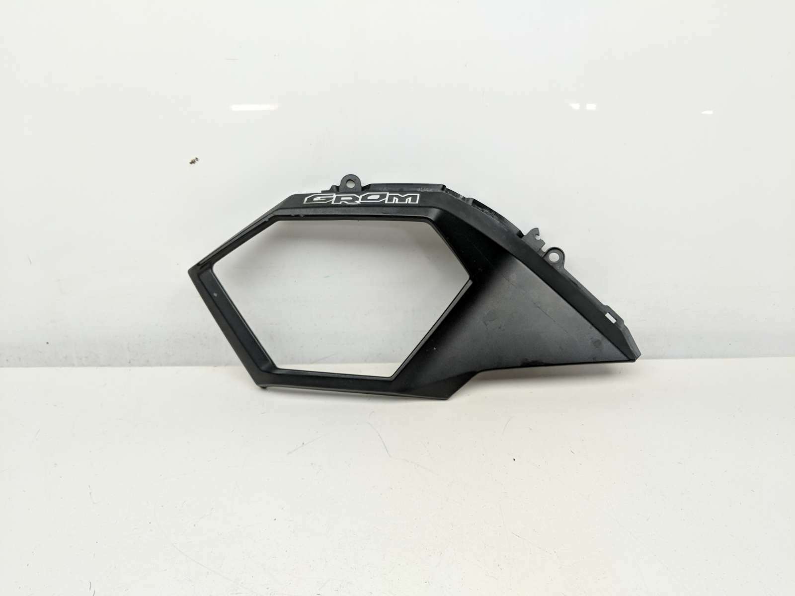 19 Honda Grom MSX 125 Left Side Mid Fairing Cover Panel Trim 83540-K26-B000