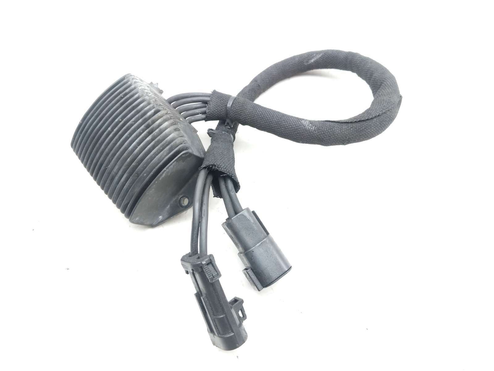03 04 Buell Lightning XB9S Voltage Regulator Rectifier