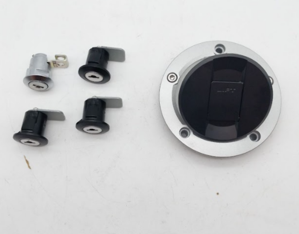 SUZUKI NOS OEM LOCK SET 2014 DL1000A 37000-31840