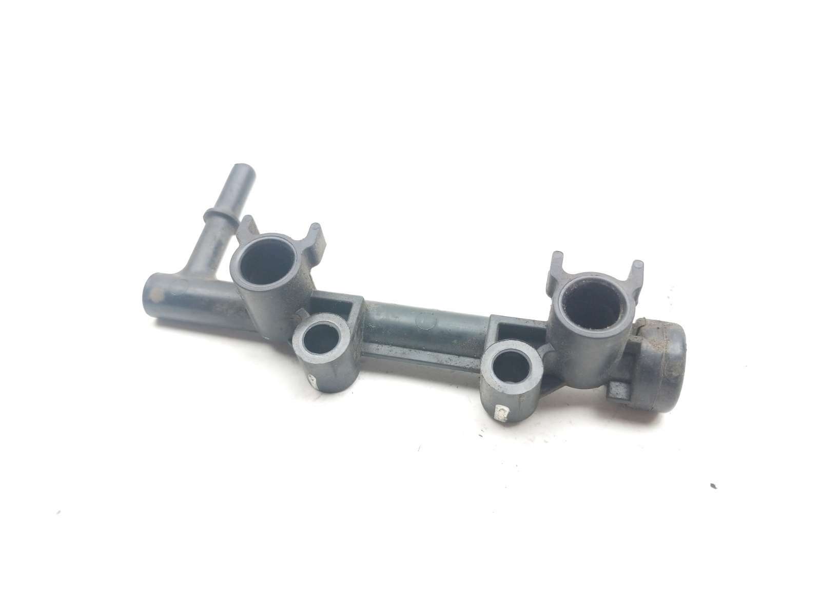 15-18 Yamaha YZF R3 Gas Fuel Injector Rail